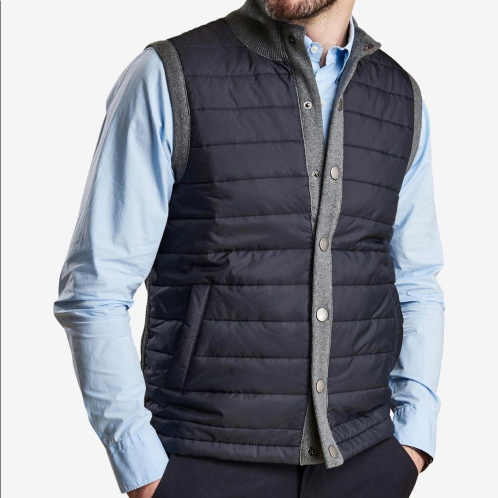 Barbour Men's Gray Navy Blue Essential Gilet Vest